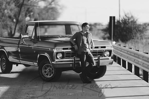 7P5A2468-EditBW